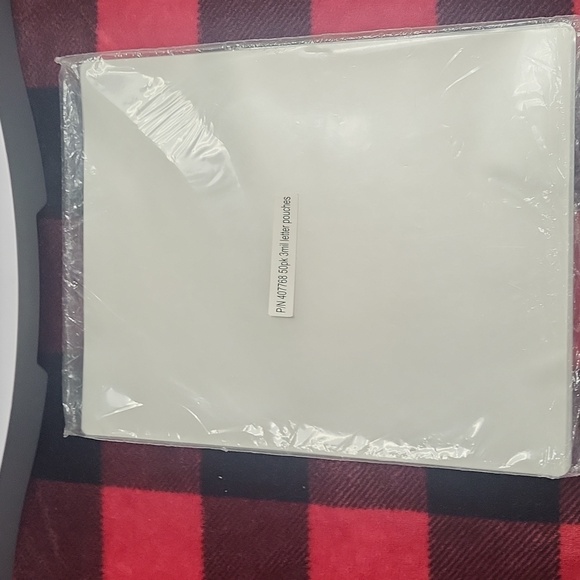 Fellowes crc 57209 laminator like new with about 1/2 to 2/3 laminating sheets - Picture 4 of 7